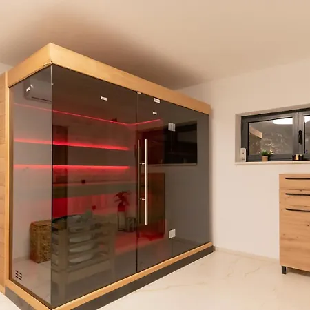 Beautiful Mia With Pool In فيلة *