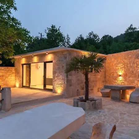 Beautiful Villa Mia With Pool In Makarska Villa *
