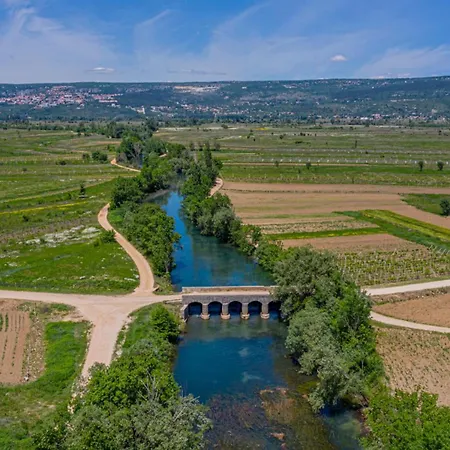 Beautiful Mia With Pool In Makarska