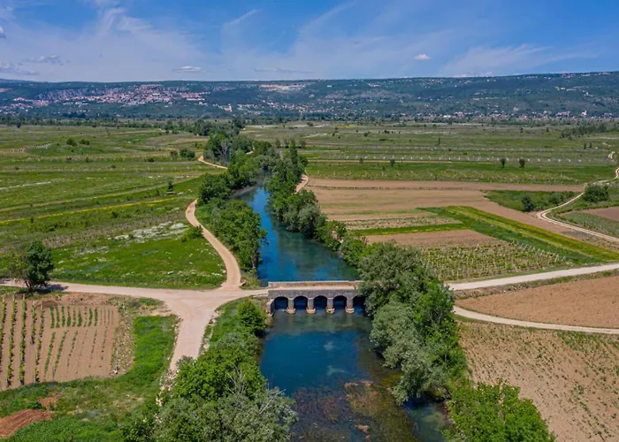 Beautiful Mia With Pool In Makarska