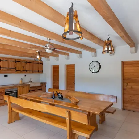 Beautiful Mia With Pool In Willa *